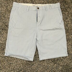 Old Navy Men's Blue Striped Flat Front Shorts